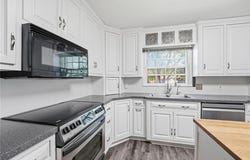 1002 E Willow Drive, Olathe, KS 66061