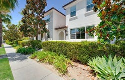 870 E Mountain Way C, Azusa, CA 91702
