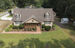 811 LONG POINT Road, HAGUE, VA 22469