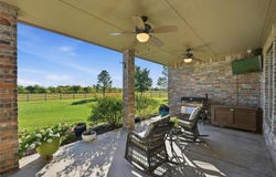 2900 Fontaine Place, Yukon, OK 73036