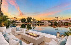 521 S MARINA Drive, Gilbert, AZ 85233
