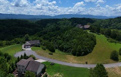832 Gavin Lane, Seymour, TN 37865