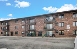 7347 W 79TH Place, Bridgeview, IL 60455