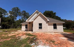 120 Will Thompson Rd, Picayune, MS 39466