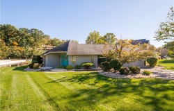 107 William St, Cecil, PA 15057