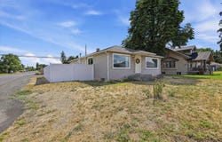 1828 E Francis Ave, Spokane, WA 99208