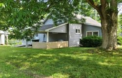 103 COLLEGE ST, Warren, IN 46792