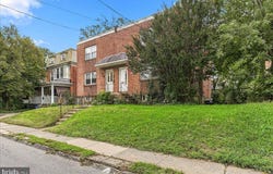 38 E STRATFORD Avenue, LANSDOWNE, PA 19050