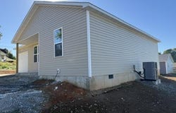 1266 N Pearl Circle, West Plains, MO 65775