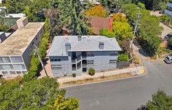 2713 Ridge Rd, Berkeley, CA 94709