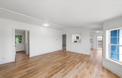910 S 4th Ave, Pasco, WA 99301