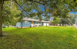 400 N Maple Street, Sumner, IA 50674