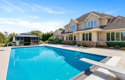 1667 Chalone Court, Crown Point, IN 46307