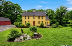 25 Old Turnpike Road, Mansfield, CT 06268