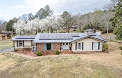 6323 Lock And Dam RD, Ozark, AR 72949