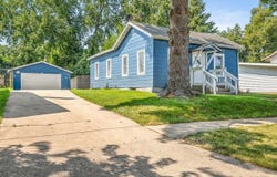 655 W Clark Street, FREEPORT, IL 61046