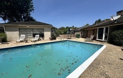 9035 Hendon Lane, Houston, TX 77036