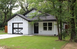 125 Chapperall Drive, Mabank, TX 75156