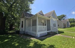 320 E Ohio Street, Clinton, MO 64735