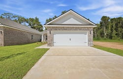 106 Horizon Way, Crestview, FL 32539