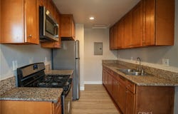 706 W 90th, Los Angeles, CA 90044