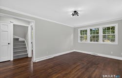 5 Lynmot Road, Hamden, CT 06514