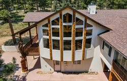 221 Rockledge Cir, Lyons, CO 80540