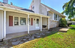 100 NEW JERSEY Avenue, CHALFONT, PA 18914