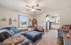 405 E Walnut Street, Summitville, IN 46070