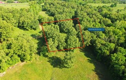 Fox Chase Drive, Flippin, AR 72634