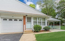 3 Myrtle Place, Whiting, NJ 08759