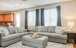3727 Chessa Lane, Clovis, CA 93619
