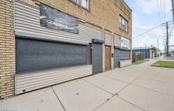 17705 Euclid Avenue, Cleveland, OH 44112