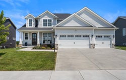 906 Declaration Drive, Savoy, IL 61874