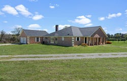 4466 FM 1970N, TIMPSON, TX 75975