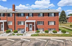 8140 Crestview Drive, Sterling Heights, MI 48312