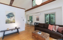 882 Moose Hill Road, Guilford, CT 06437