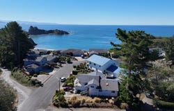 1102 SANDY Ln, Brookings, OR 97415