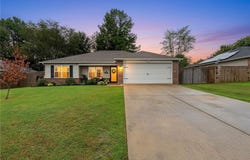 3497 Vanleer Avenue, Springdale, AR 72764