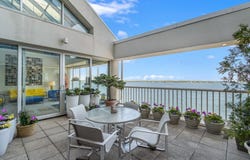 155 E Wilson Street, Madison, WI 53703