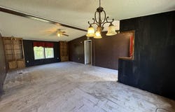 42229 S County Road 203, Woodward, OK 73801-5575