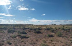 4809 Cherry Hills Drive, Winslow, AZ 86047
