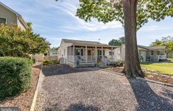 728 MARSHALL AVE, COLONIAL BEACH, VA 22443