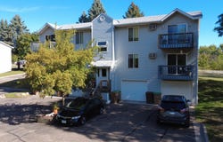 230 Hallam Avenue S, Mahtomedi, MN 55115