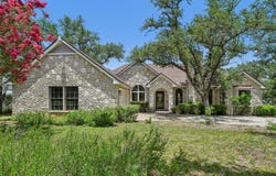 302 Mesa Dr, Wimberley, TX 78676