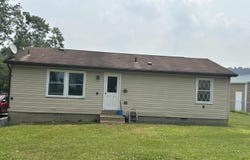 98 Second Street, Belington, WV 26250