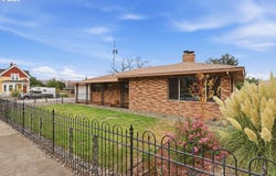 601 E 12TH St, TheDalles, OR 97058