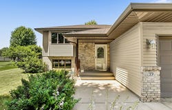 39 Fairfield Lane, Saint Cloud, MN 56303