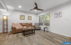 2527 HYDRAULIC RD, Charlottesville, VA 22901