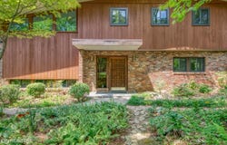 1014 W Outer Drive, Oak Ridge, TN 37830